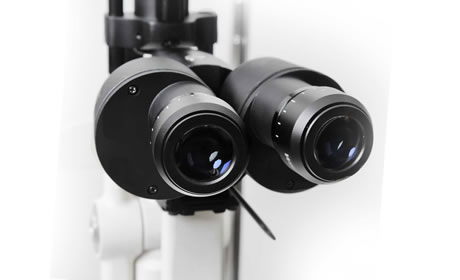 裂隙燈直接焦點(diǎn)照射法